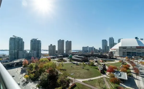 51 Lower Simcoe ST #1518, Toronto C01, ON M5J 3A2