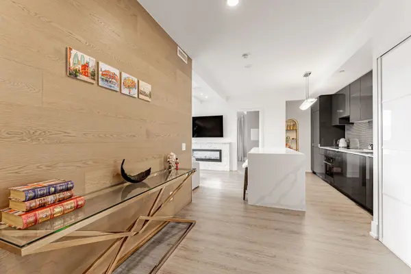 7 Grenville ST #4511, Toronto C01, ON M4Y 0E9