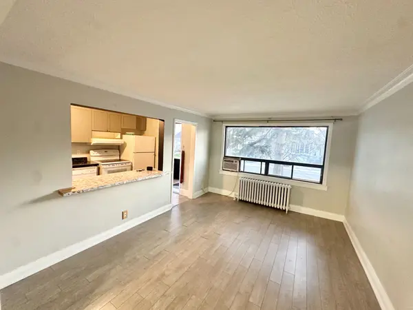 179 Kennedy RD #Main, Toronto E06, ON M1N 3P1