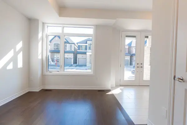 31 Camino Real DR, Caledon, ON L7C 1Z9