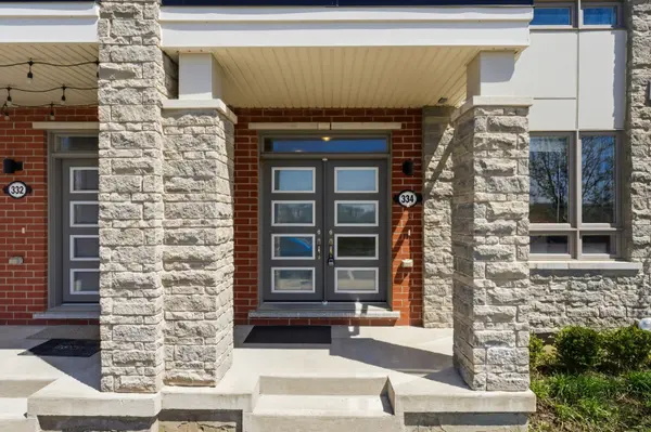 334 Lagerfeld DR, Brampton, ON L7A 5G8