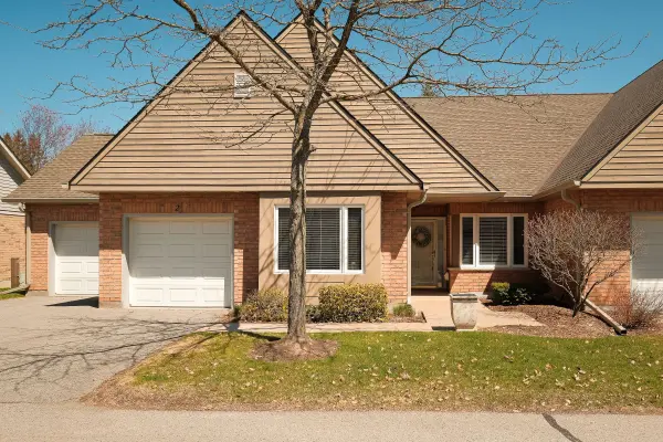 1850 Cherryhill RD #2, Peterborough, ON K9K 2E3