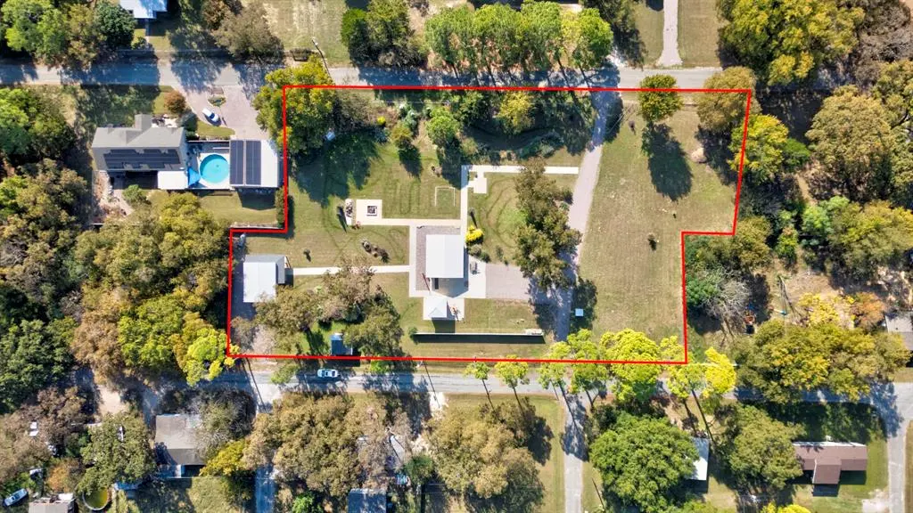 227 Newcastle Drive, Gordonville, TX 76245