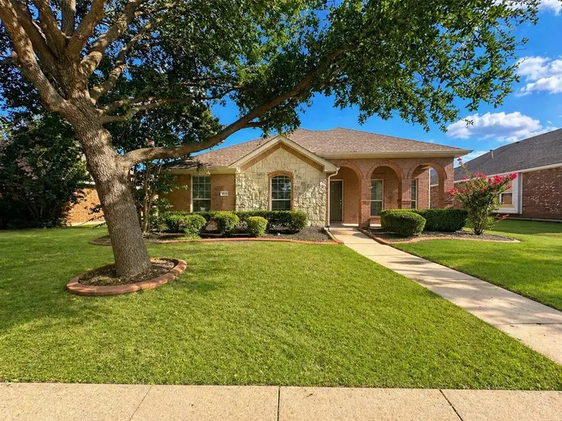 1612 Warm Springs Drive, Allen, TX 75002