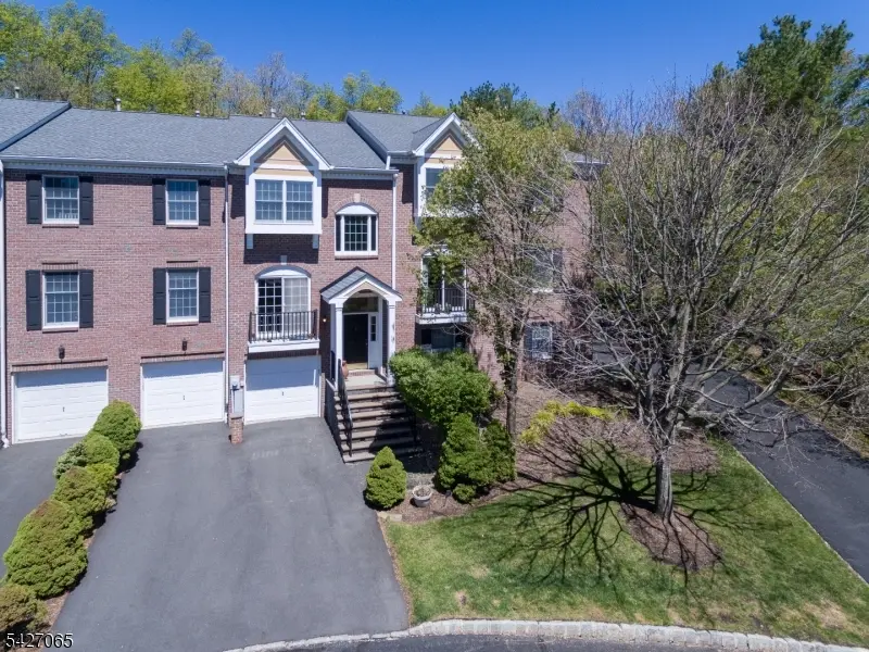 59 Spring Hill Cir, Wayne Twp., NJ 07470
