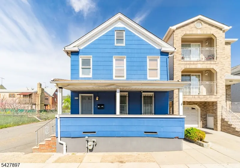 805-807 4Th Ave, Elizabeth City, NJ 07202