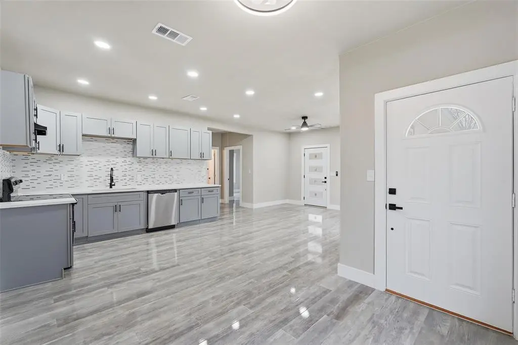 1914 Leath Street, Dallas, TX 75212