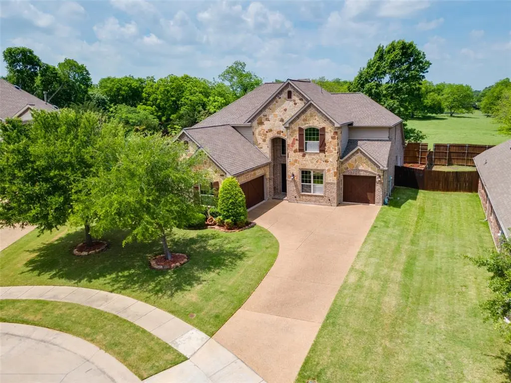 10002 Edgeway Circle, Rowlett, TX 75089