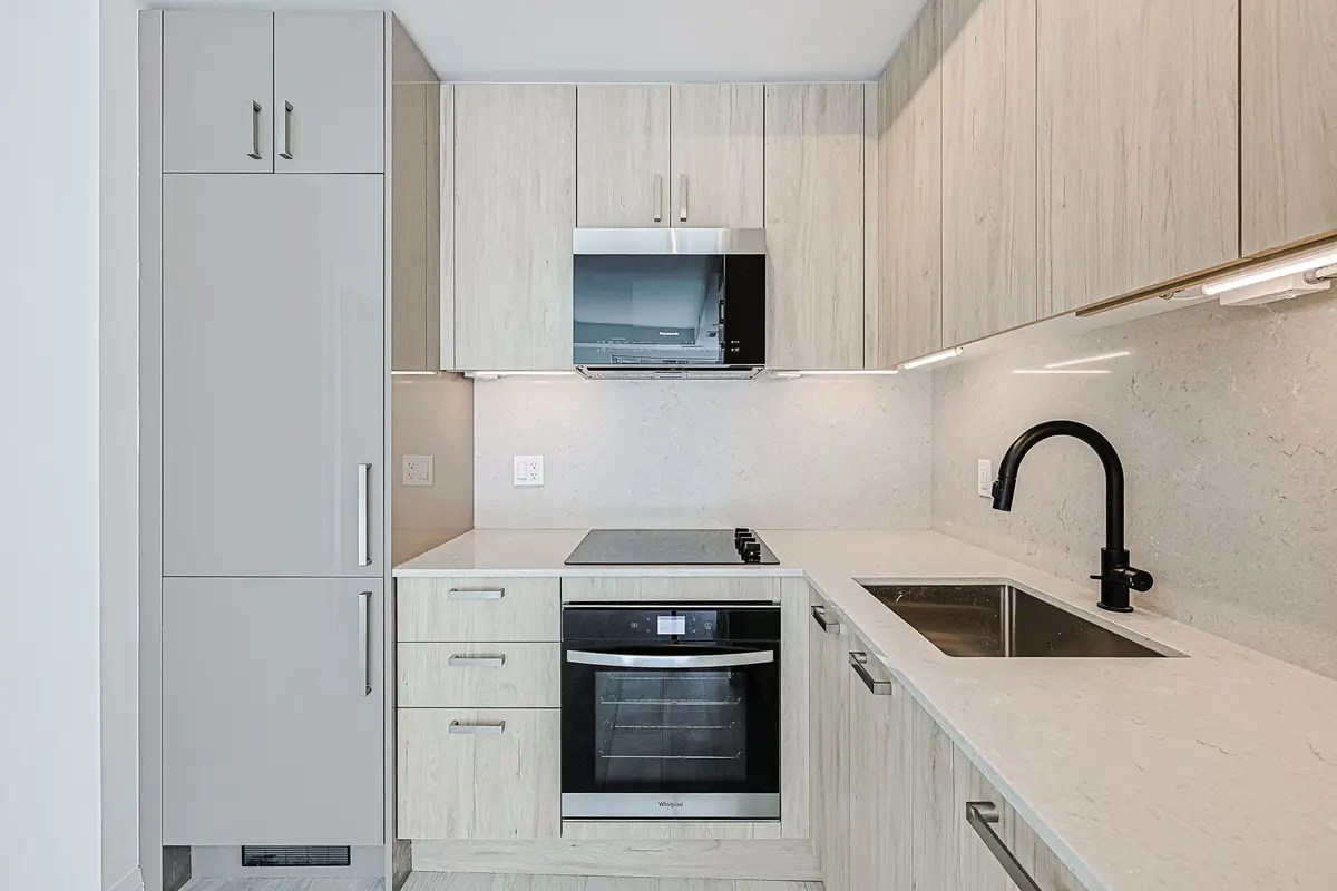 280 Dundas ST W #604, Toronto C01, ON M5T 0E3