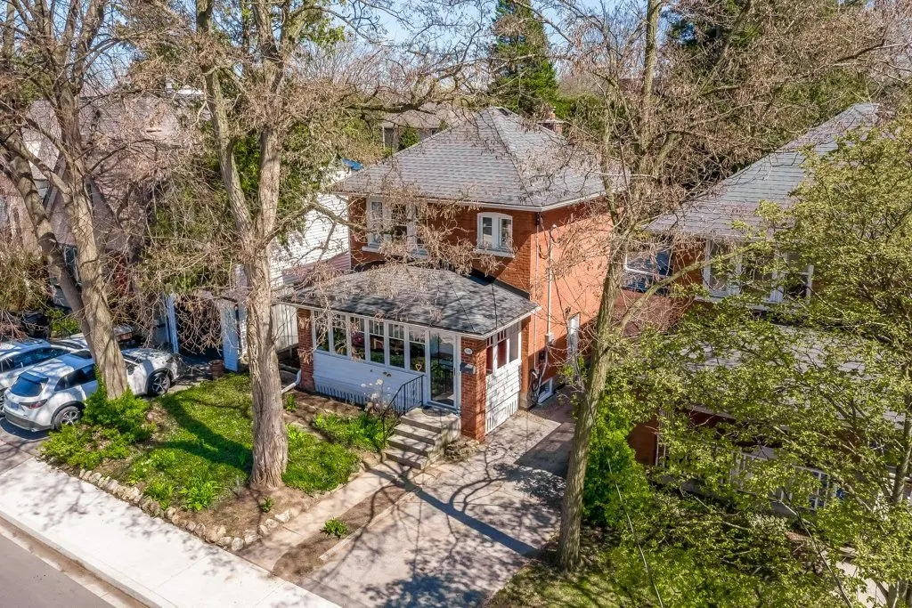 2180 Caroline ST, Burlington, ON L7R 1M3