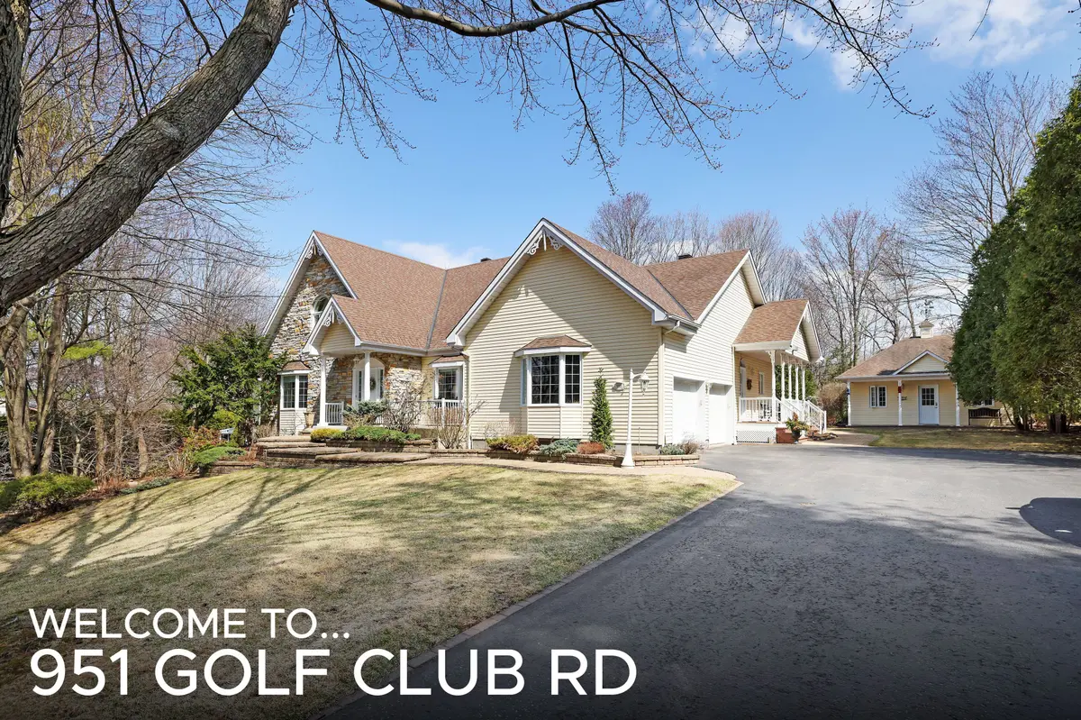 951 Golf Club RD, Champlain, ON K6A 2R2