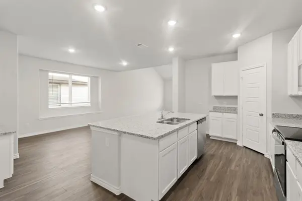 9956 Dynamics Drive, Fort Worth, TX 76131