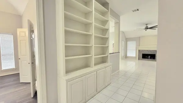 2628 Crepe Myrtle Drive, Flower Mound, TX 75028