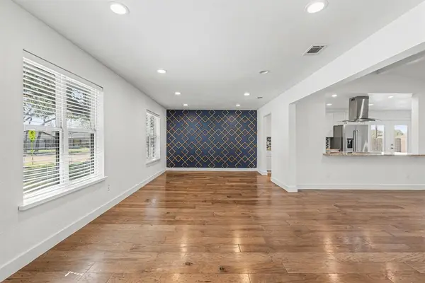 3127 Merrell Road, Dallas, TX 75229