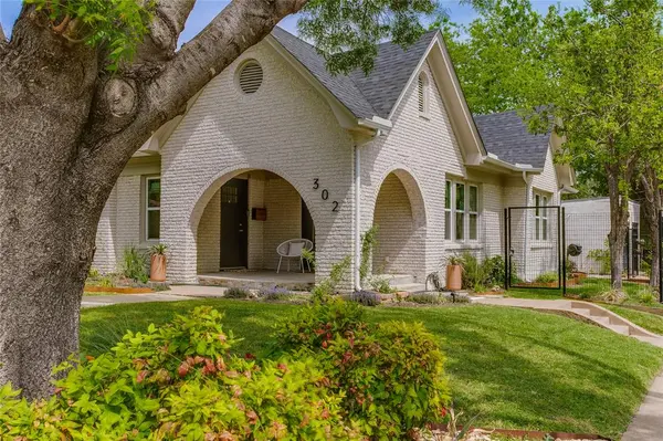 302 N Waverly Drive, Dallas, TX 75208