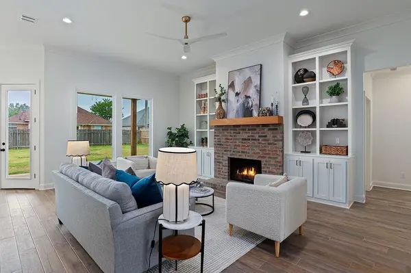 121 Sitka Loop, Haughton, LA 71037