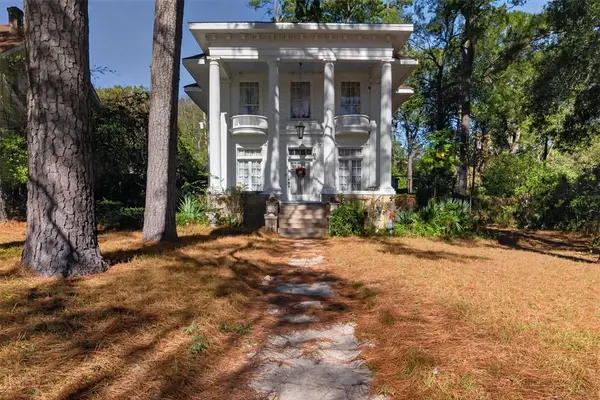 704 Wilkinson Street, Shreveport, LA 71104