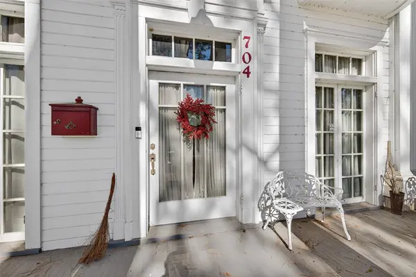 704 Wilkinson Street, Shreveport, LA 71104