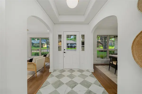 6317 Highgate Lane, Dallas, TX 75214