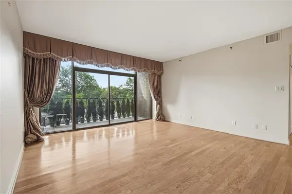 5200 Keller Springs Road #310, Dallas, TX 75248