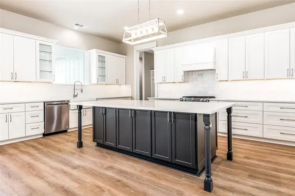 13929 Jackson Road, Krum, TX 76249