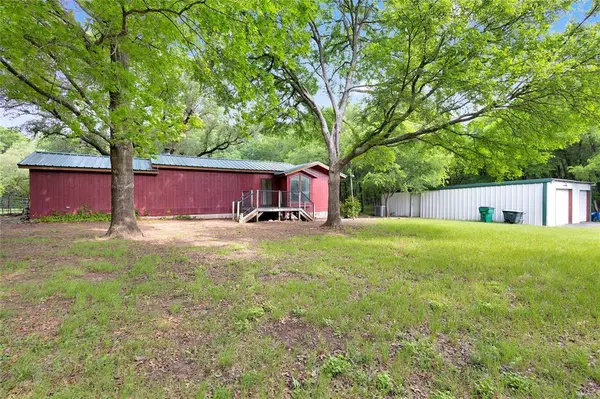 205 Bluebonnet Court, Cresson, TX 76035