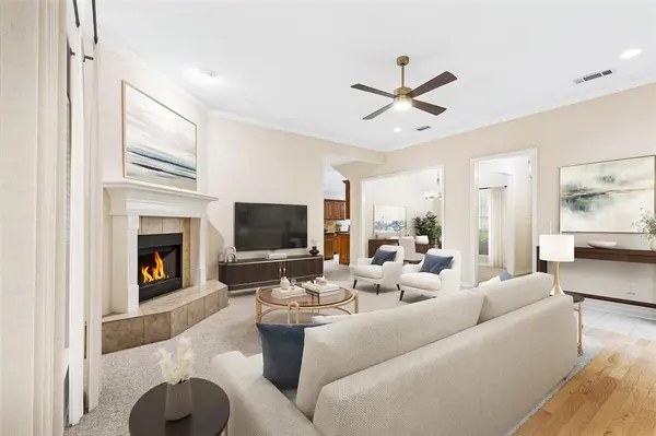 110 Crestway Drive #29, Cedar Hill, TX 75104