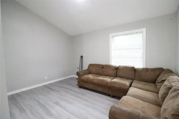 107 Love Street, Kaufman, TX 75142