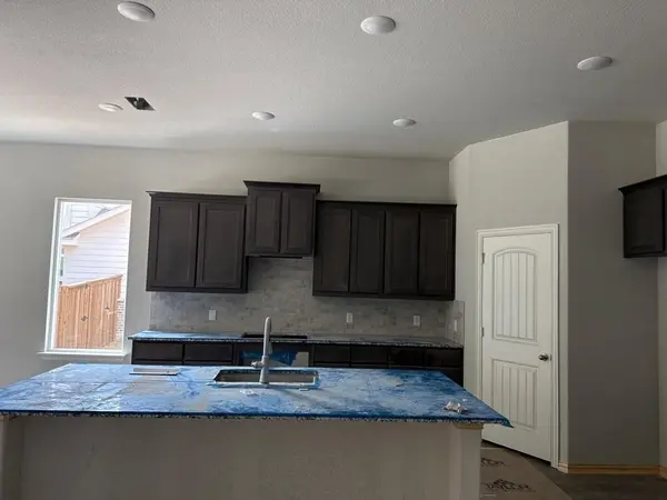 404 Guadeloupe Lane, Springtown, TX 76082