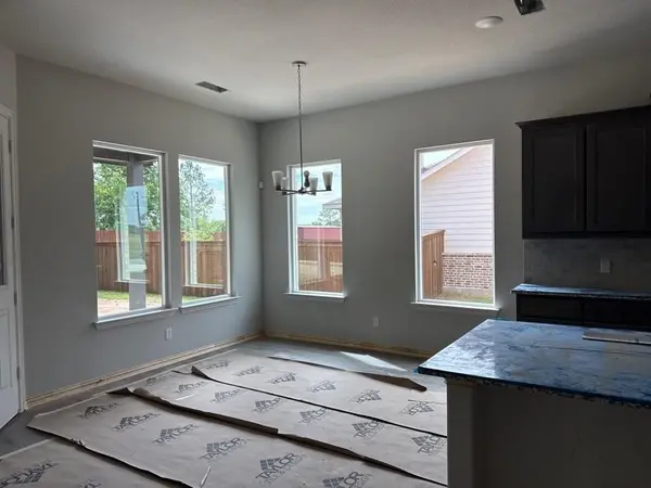 404 Guadeloupe Lane, Springtown, TX 76082