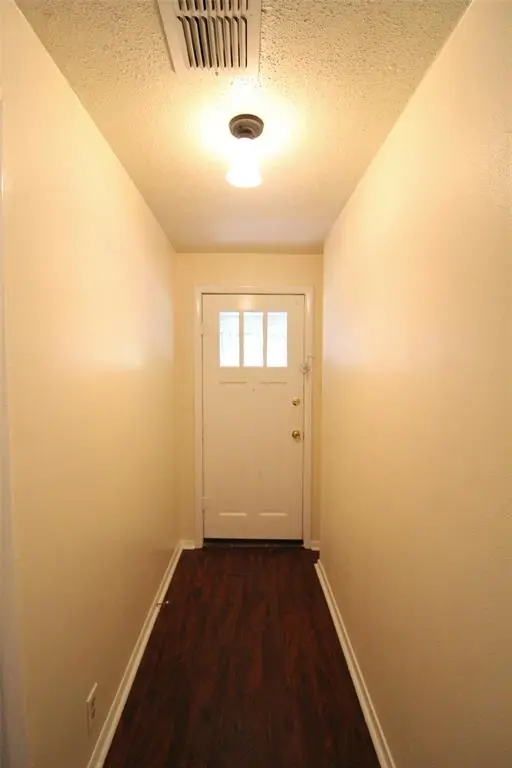 421 Dr Martin Luther King Jr Boulevard, Waxahachie, TX 75165