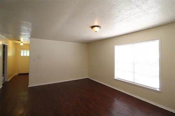 421 Dr Martin Luther King Jr Boulevard, Waxahachie, TX 75165