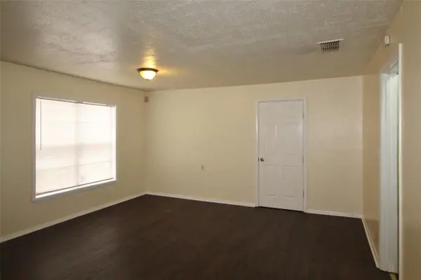 421 Dr Martin Luther King Jr Boulevard, Waxahachie, TX 75165