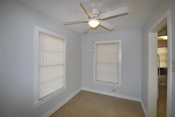 6918 Lockheed Avenue, Dallas, TX 75209