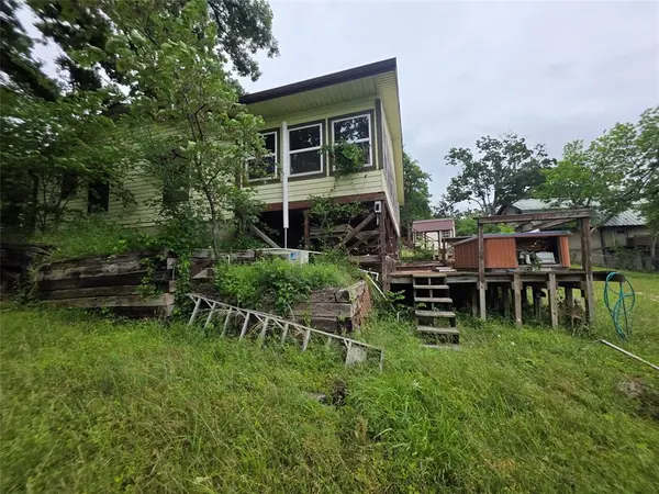 100 Tangle Drive, Tool, TX 75143