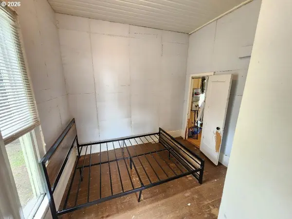 967 GREENWOOD ST, Junction City, OR 97448