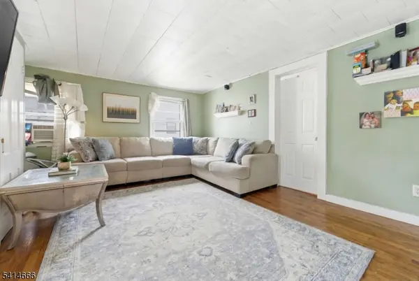 302 Oswald Pl, Union Twp., NJ 07088