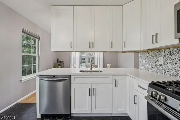 1608 Cypress Ln, East Brunswick Twp., NJ 08816