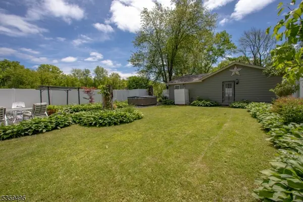 76 Glen Rd, Wantage Twp., NJ 07461