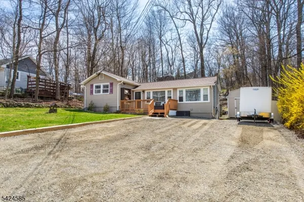 516 Upper Highland Lks Dr, Vernon Twp., NJ 07422