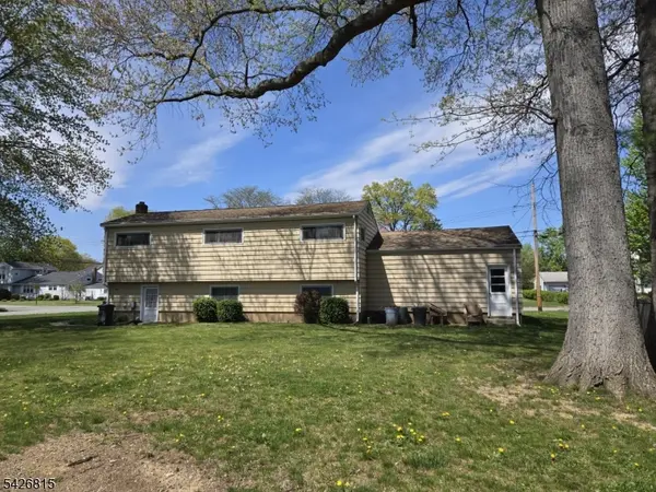 11 White Birch Ave, Pequannock Twp., NJ 07444