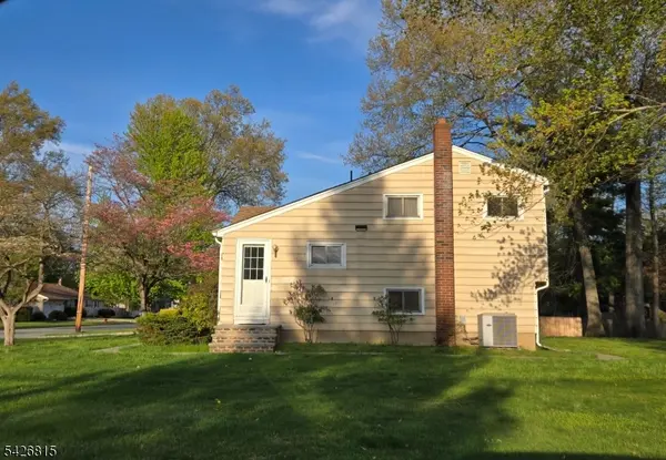 11 White Birch Ave, Pequannock Twp., NJ 07444