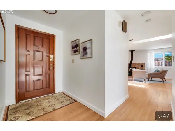 12684 SE MAJESTIC LN, Happy Valley, OR 97086