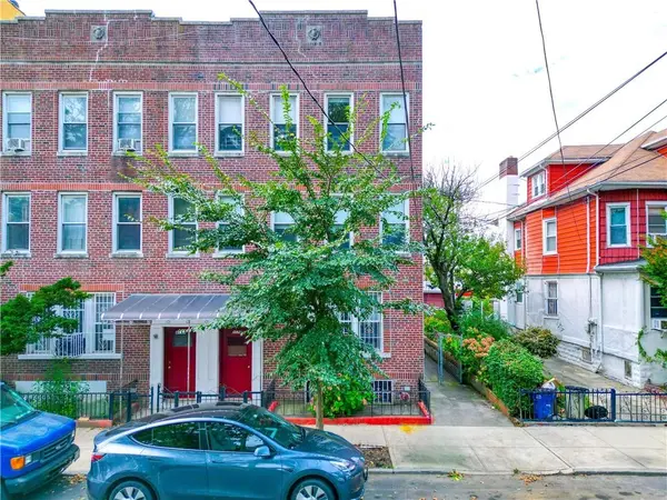 2176 East 13th ST, Brooklyn, NY 11229