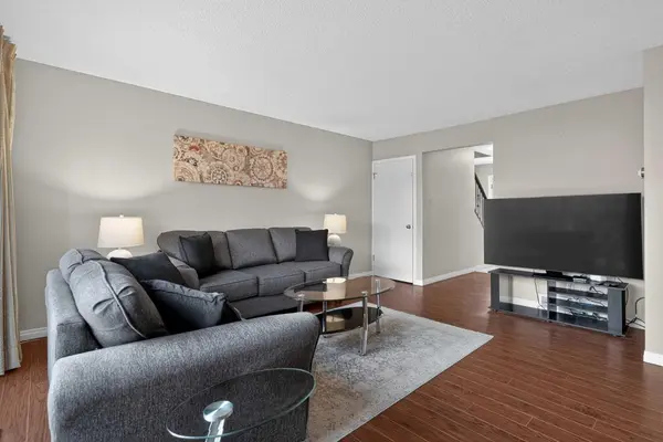 210 86 AVE SE #79, Calgary, AB T2H 1N6