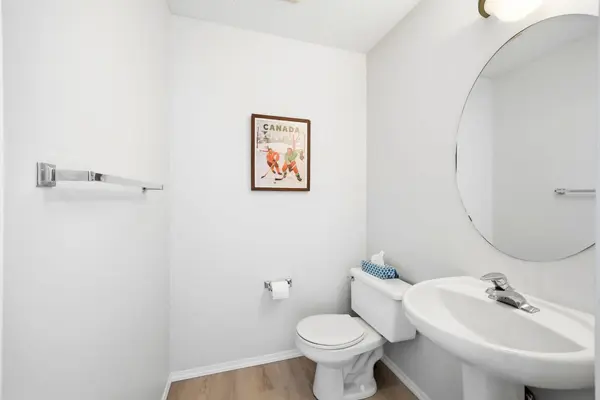 13 Coville Gardens, Calgary, AB T3K5N8