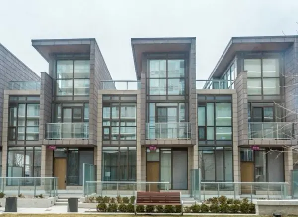 121 McMahon DR #TH12, Toronto C15, ON M2K 0C2