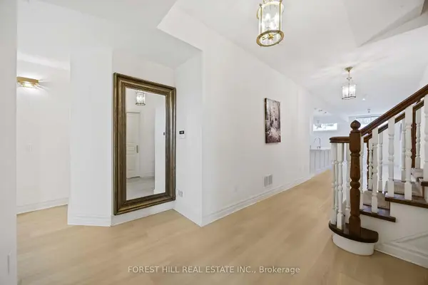 42 Cotswold CRES #Lower, Toronto C12, ON M2P 1N2