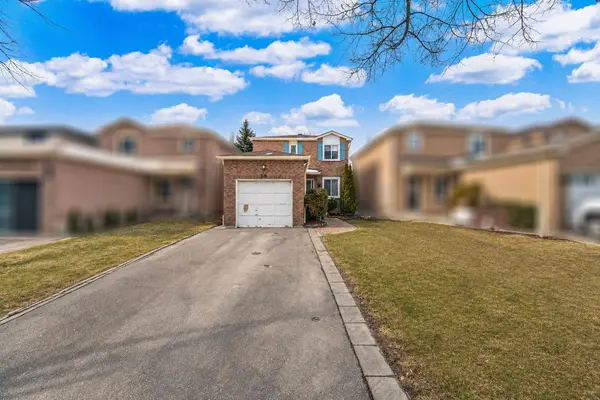 58 Marshall CRES, Ajax, ON L1T 2N9