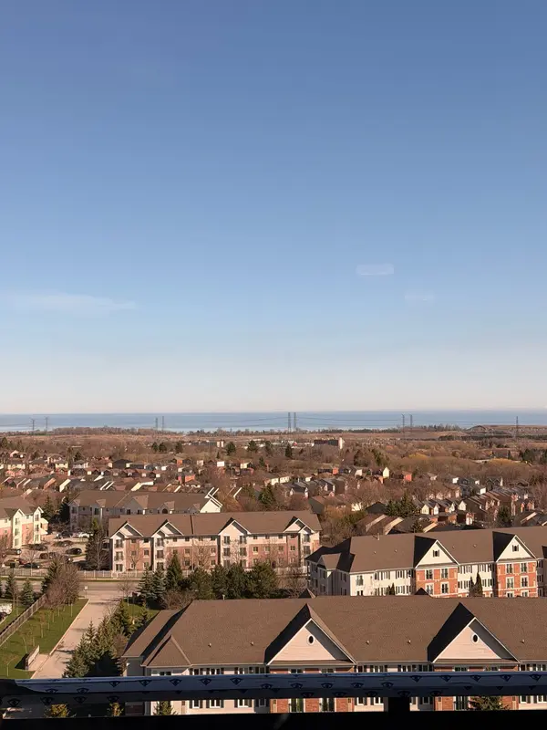 51 Clarington BLVD #1205, Clarington, ON L1C 0H6